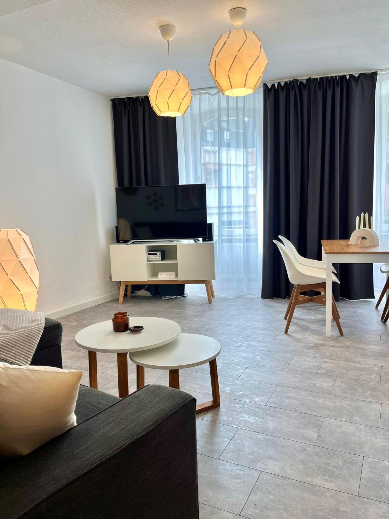 Ferienwohnung Bloom 贝恩卡斯特尔-屈斯 外观 照片